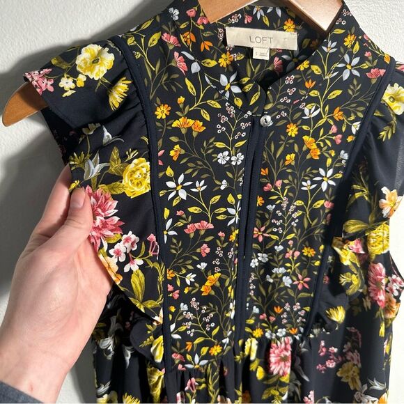 LOFT Floral Mixed Print Shell Sleeveless Blouse Size Small Coastal Spring Cute - Picture 5 of 16